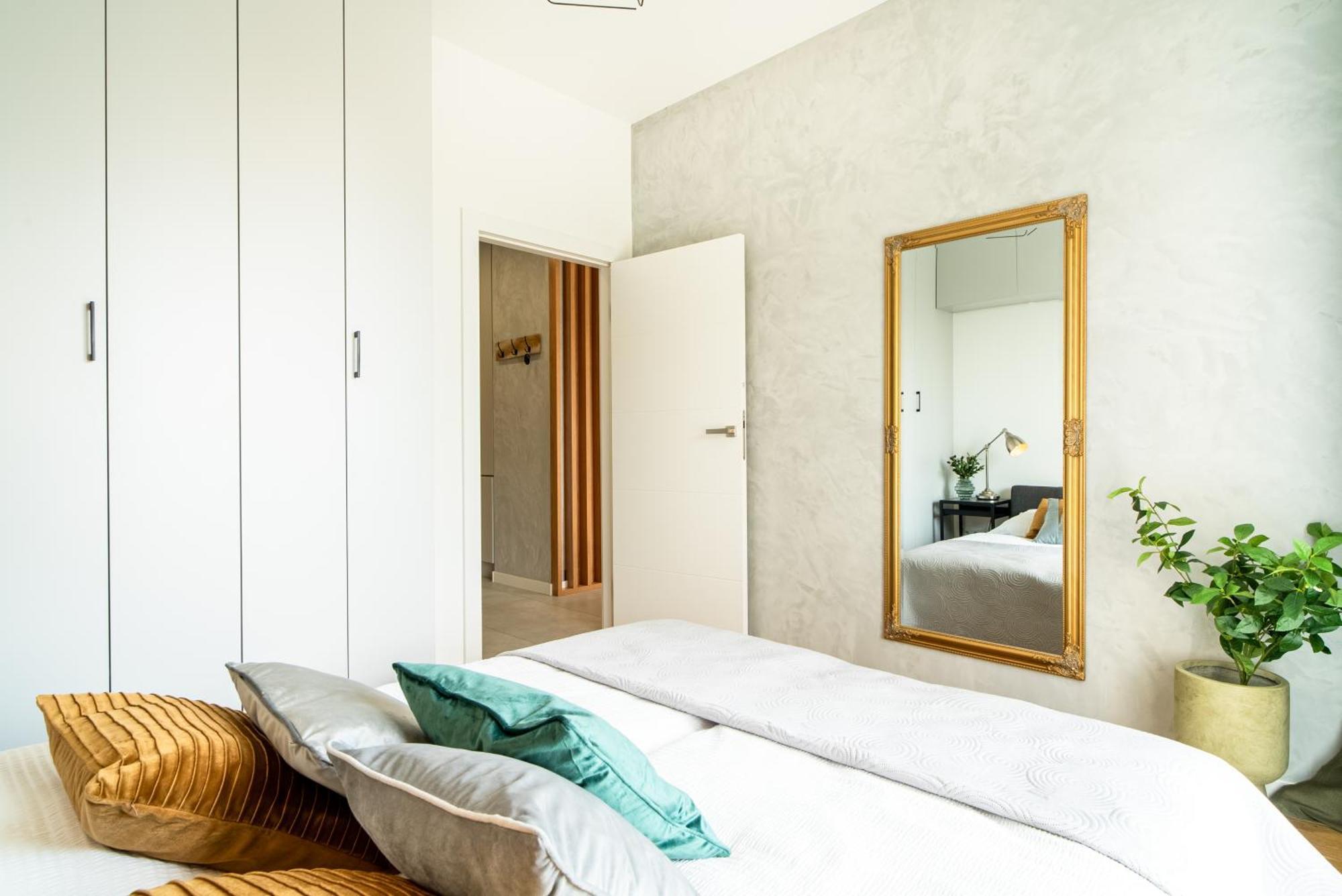 Apartamentysnu, Wola Premium II Z Parkingiem Warsaw Exterior photo